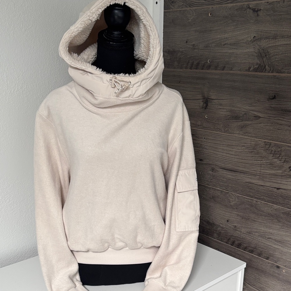 ALO Yoga Cream Fleece-Lined Jacket
